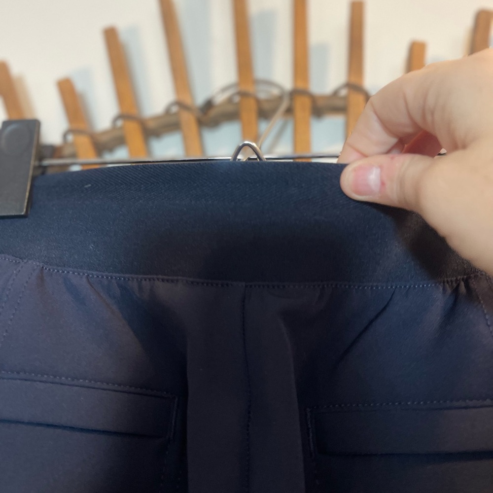 Athleta Womens Endless High Rise Cargo Pant Navy LNC Gorpcore Athleisure Sporty - Picture 10 of 15